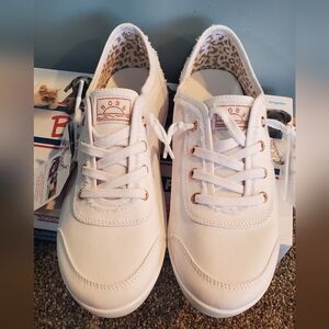 Skechers White Canvas Sneakers with Rose Gold Accents
